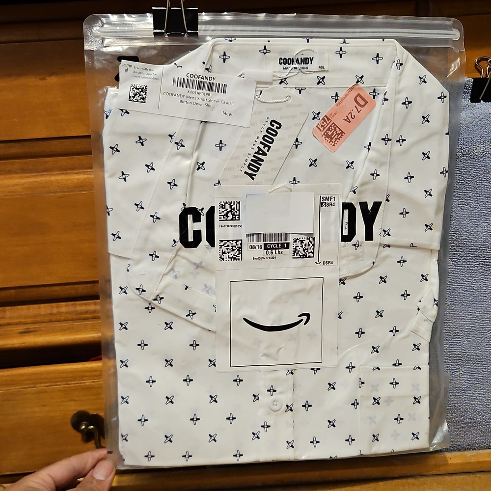 COOFANDY White Casual Button-Down Shirt with Navy Print